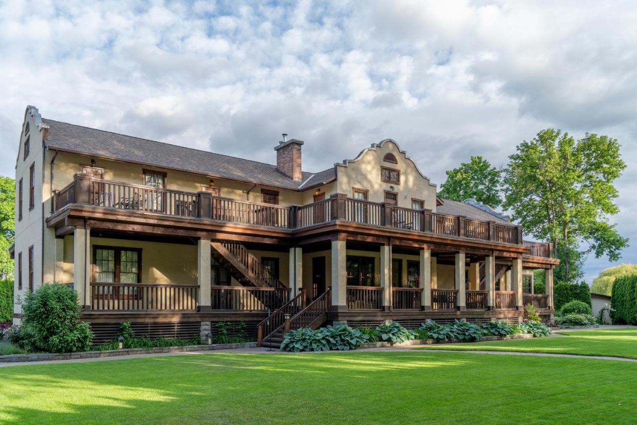 Naramata Inn 外观 照片