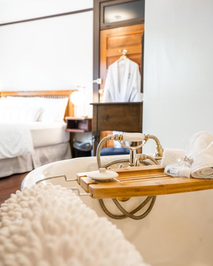 Naramata Inn 外观 照片